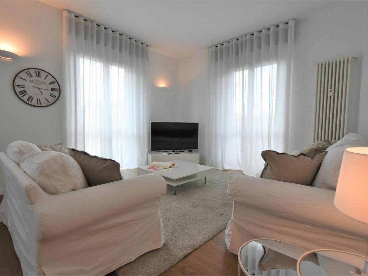 Apartment Corso Genova Apartment By Interhome ミラノ エクステリア 写真