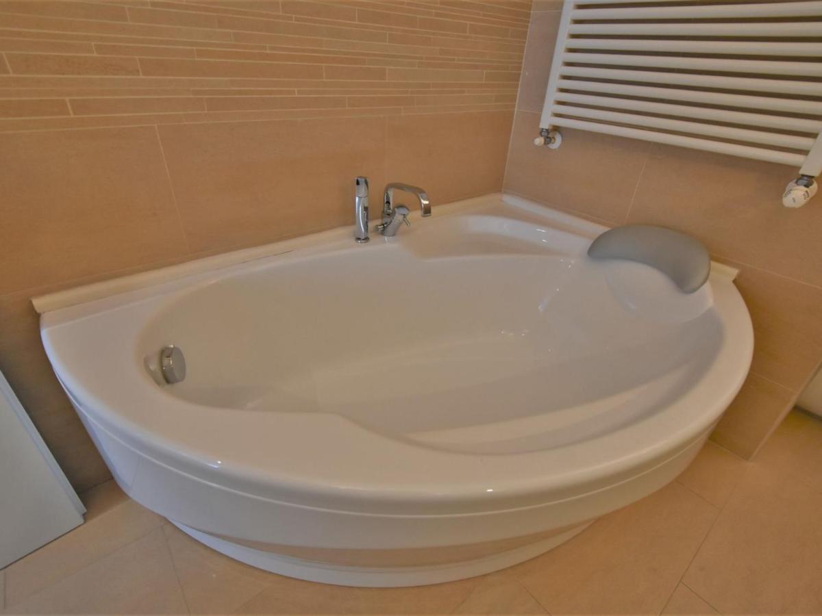 Apartment Corso Genova Apartment By Interhome ミラノ エクステリア 写真